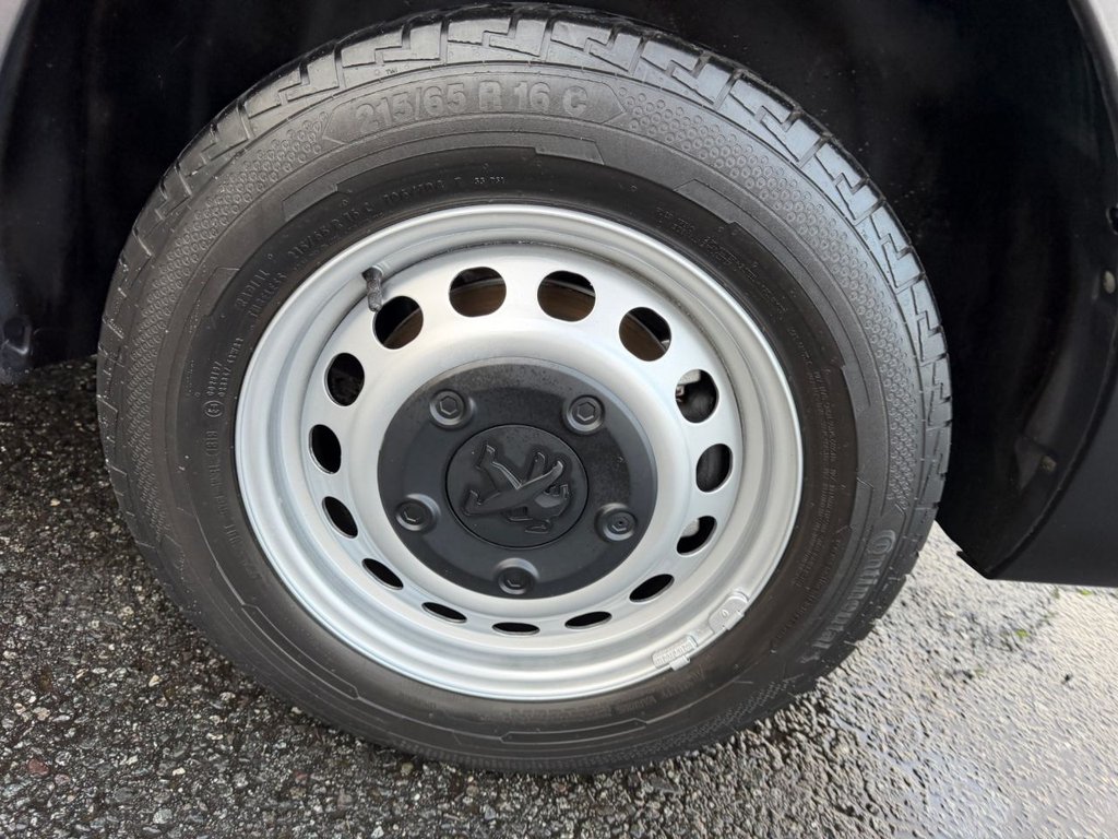 Used Peugeot Expert 2019 for sale - 76631719: Photo 38