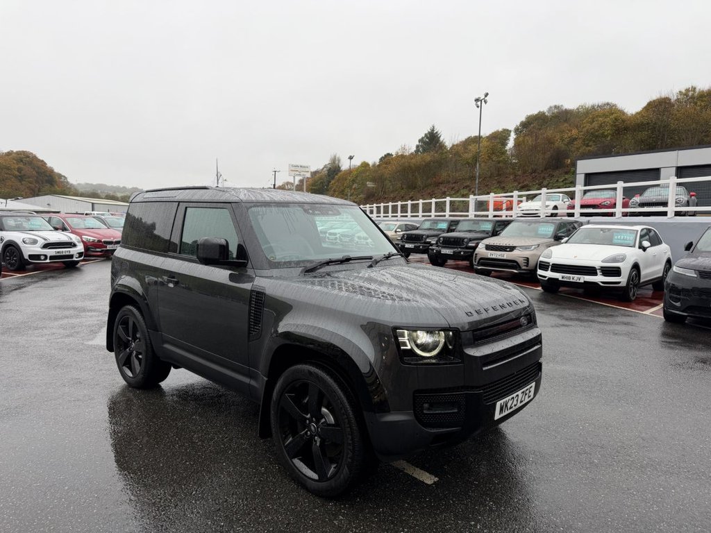 Used Land Rover Defender 2023 for sale - 76469711: Photo 1