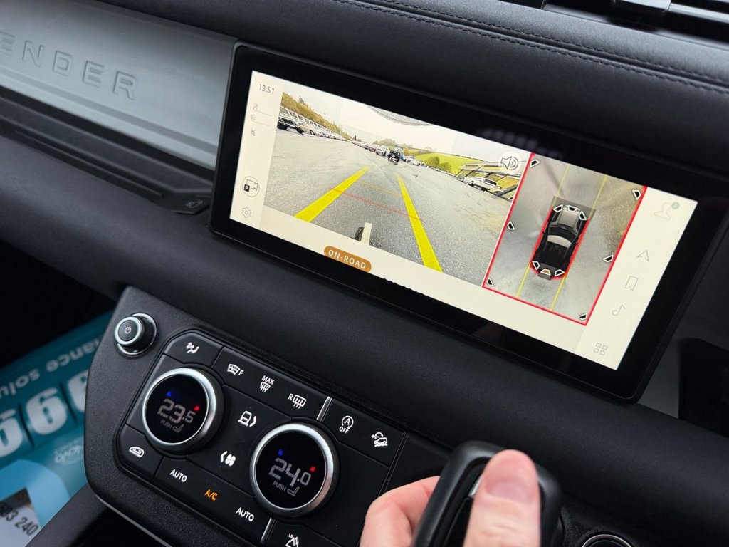 Used Land Rover Defender 2023 for sale - 76469711: Photo 38