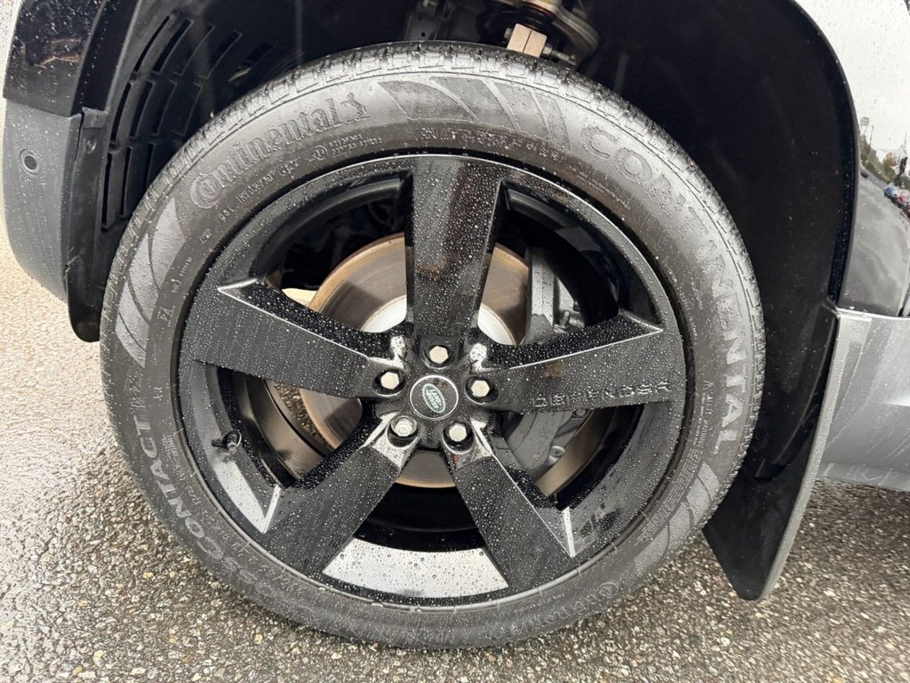 Used Land Rover Defender 2023 for sale - 76469711: Photo 43