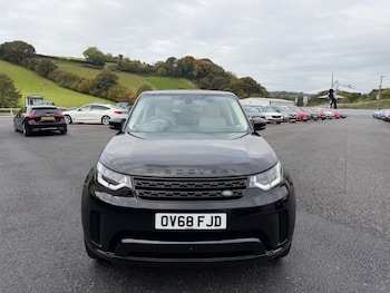 Used Land Rover Discovery 2018 for sale - 76279734: Photo