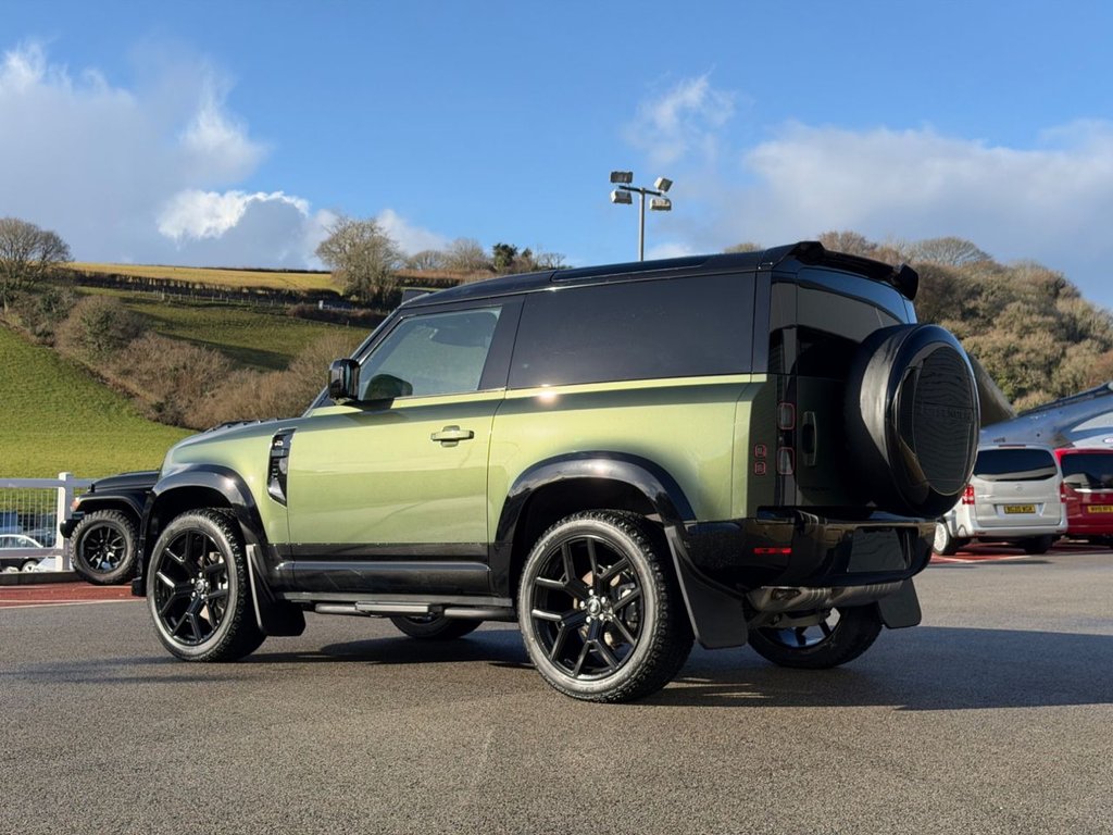 Used Land Rover Defender 2026 for sale - 77383543: Photo 2