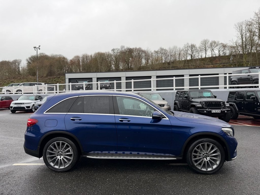 Used Mercedes-Benz GLC 2017 for sale - 77667103: Photo 9