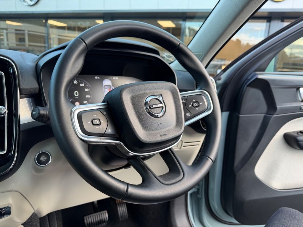 Used Volvo XC40 2018 for sale - 76797710: Photo 44