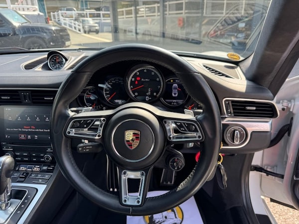 Used Porsche 911 2016 for sale - 75693105: Photo 11