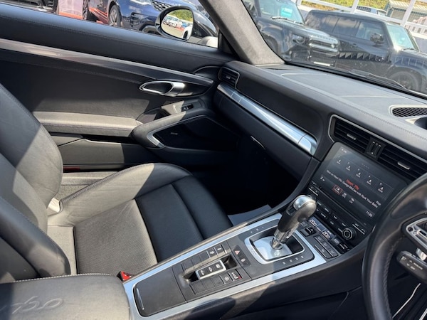 Used Porsche 911 2016 for sale - 75693105: Photo 12