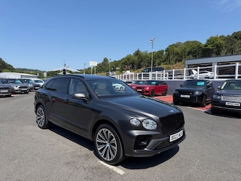 Used Bentley Bentayga 2023 for sale - 79196909: Photo