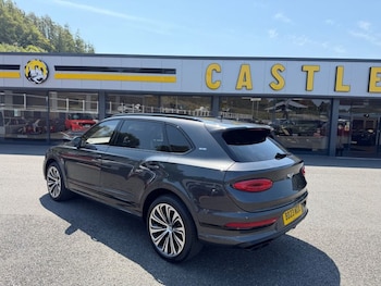 Used Bentley Bentayga 2023 for sale - 79196909: Photo