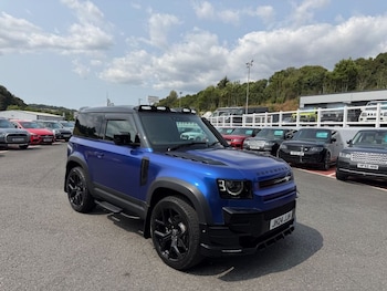 Used Land Rover Defender 2024 for sale - 79276493: Photo