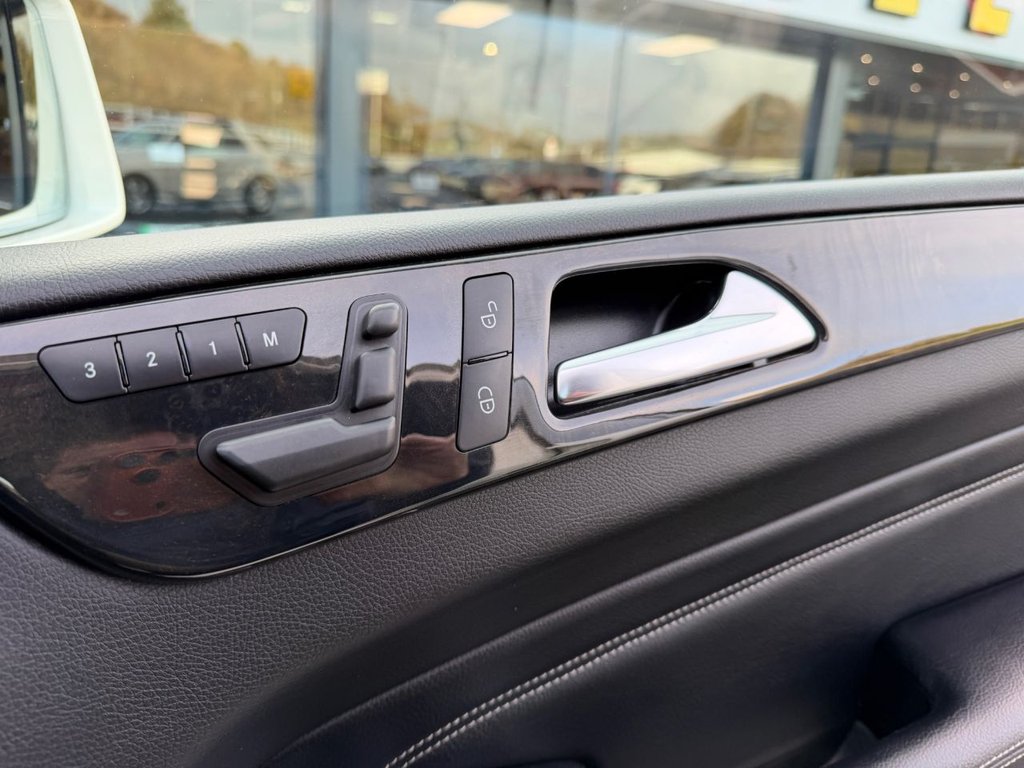 Used Mercedes-Benz M Class 2012 for sale - 76617183: Photo 32