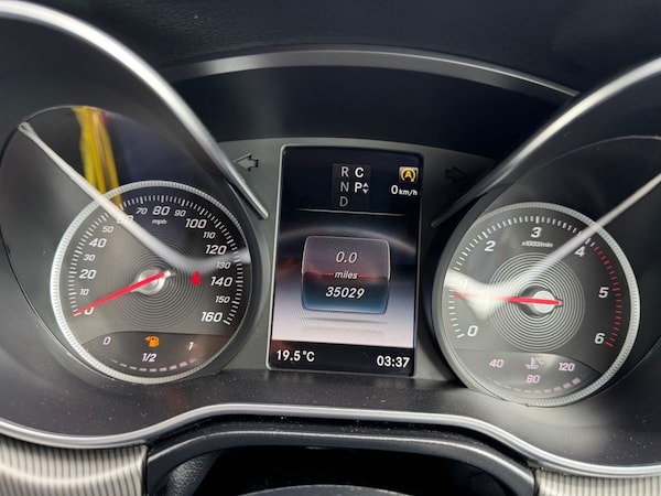 Used Mercedes-Benz V-Class 2019 for sale - 74806576: Photo 38