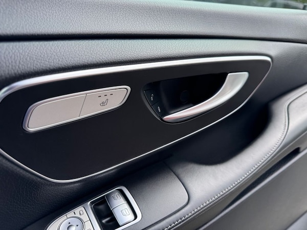 Used Mercedes-Benz V-Class 2019 for sale - 74806576: Photo 43