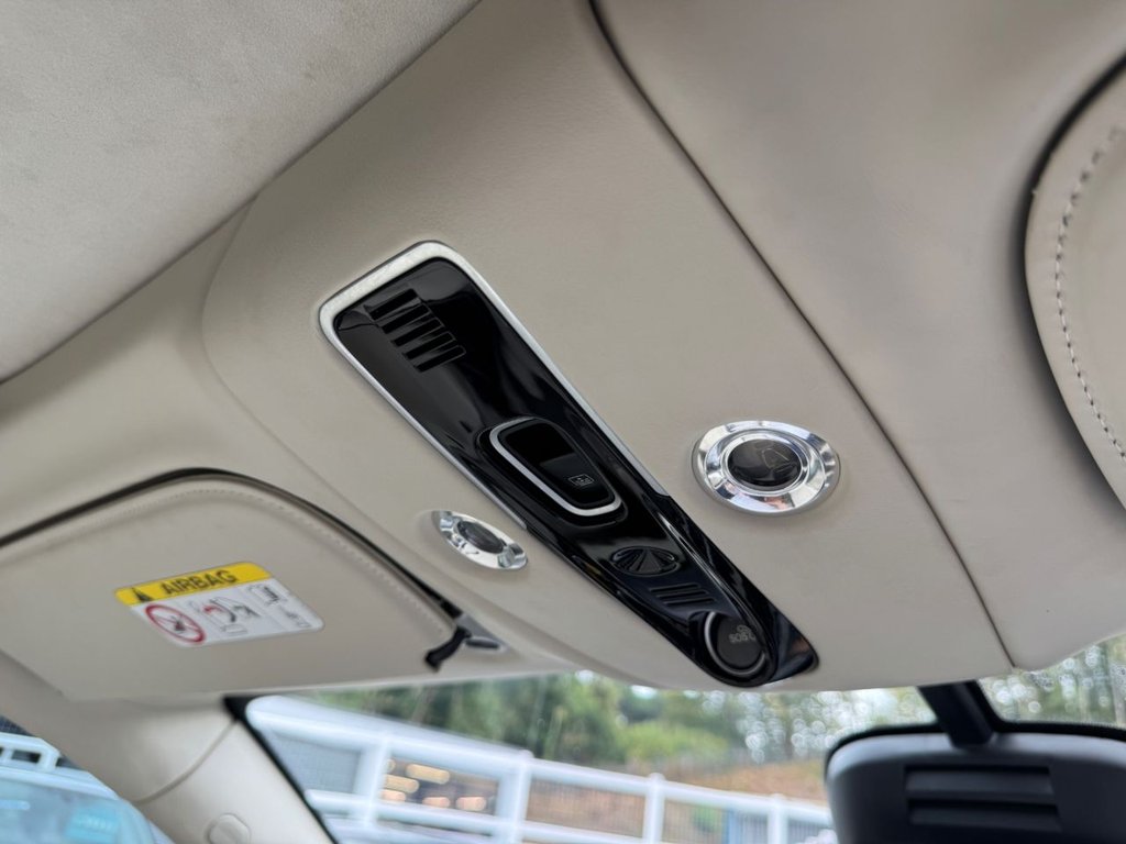 Used Aston Martin DBX 2020 for sale - 77437318: Photo 47