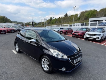 Used Peugeot 208 2014 for sale - 78414546: Photo