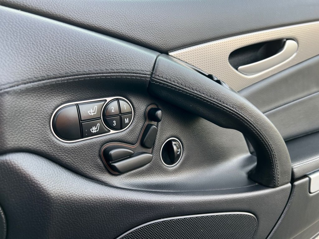 Used Mercedes-Benz SL 2008 for sale - 76950762: Photo 27