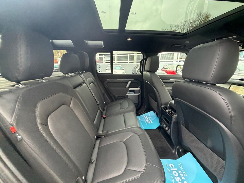 Used Land Rover Defender 2023 for sale - 76429744: Photo 14
