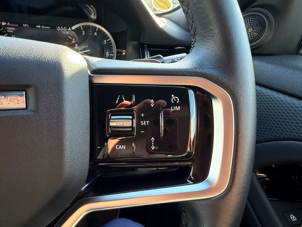 Used Land Rover Range Rover Evoque 2022 for sale - 77703501: Photo 32