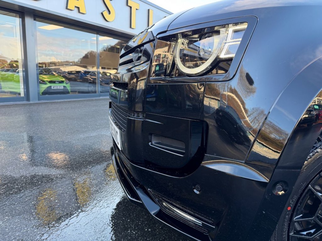 Used Land Rover Defender 2025 for sale - 76686594: Photo 24