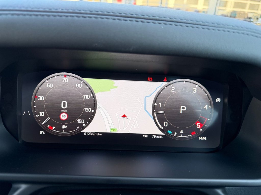 Used Land Rover Defender 2025 for sale - 76686594: Photo 28