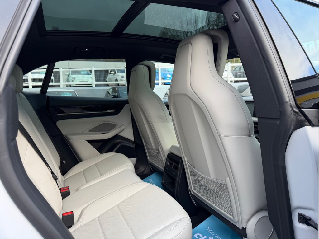 Used Porsche Macan 2024 for sale - 76841634: Photo 27