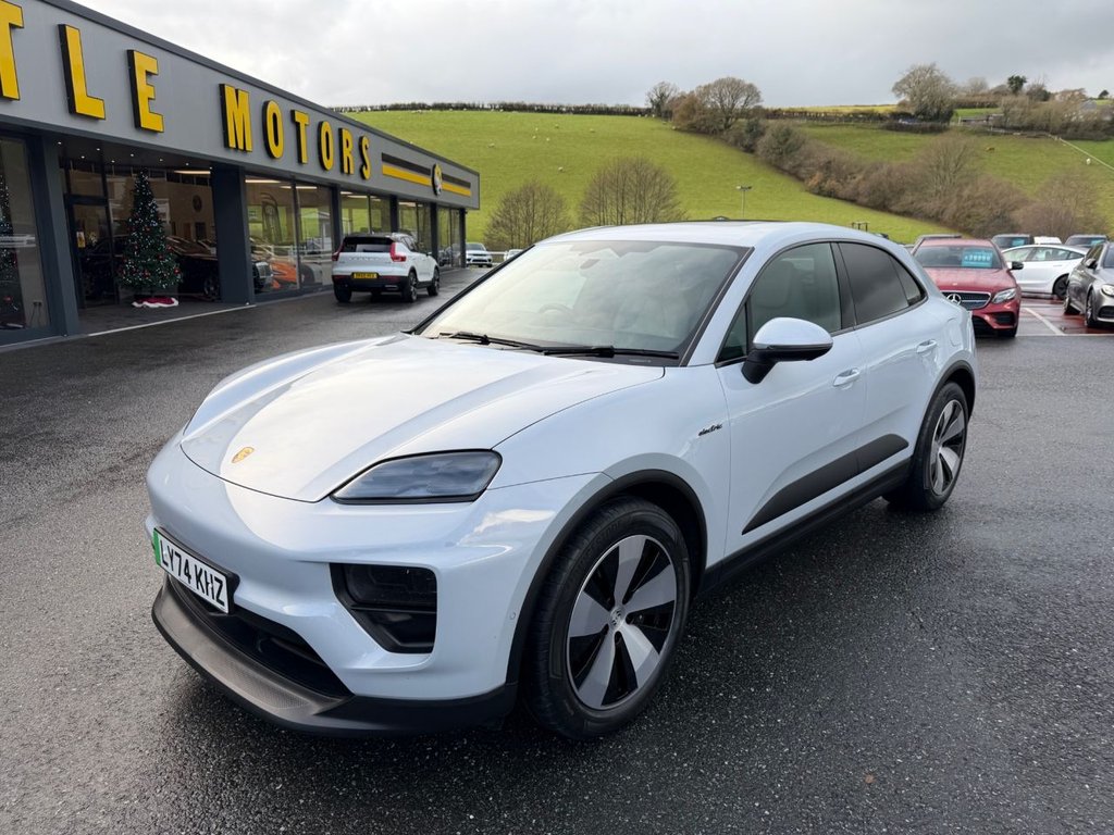 Used Porsche Macan 2024 for sale - 76841634: Photo 3