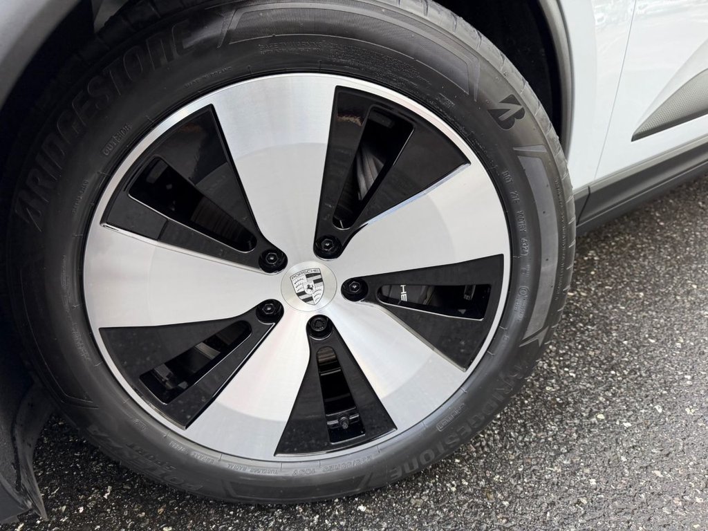 Used Porsche Macan 2024 for sale - 76841634: Photo 33