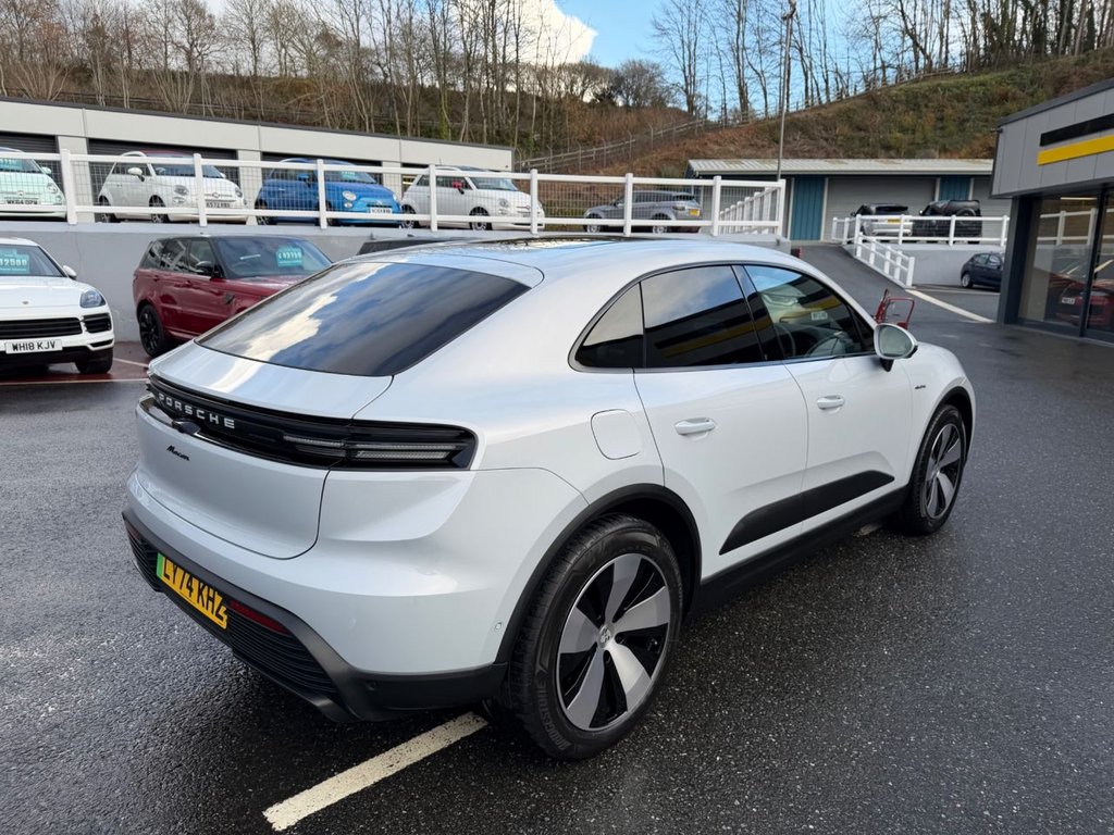 Used Porsche Macan 2024 for sale - 76841634: Photo 7