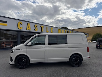Used Volkswagen Transporter 2024 for sale - 79598111: Photo