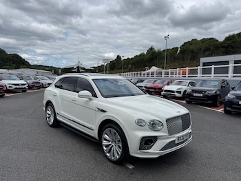 2020 (20) - 4.0 V8 FIRST EDITION Petrol Auto 4WD Euro 6 (s/s) (550 ps) 5-Door