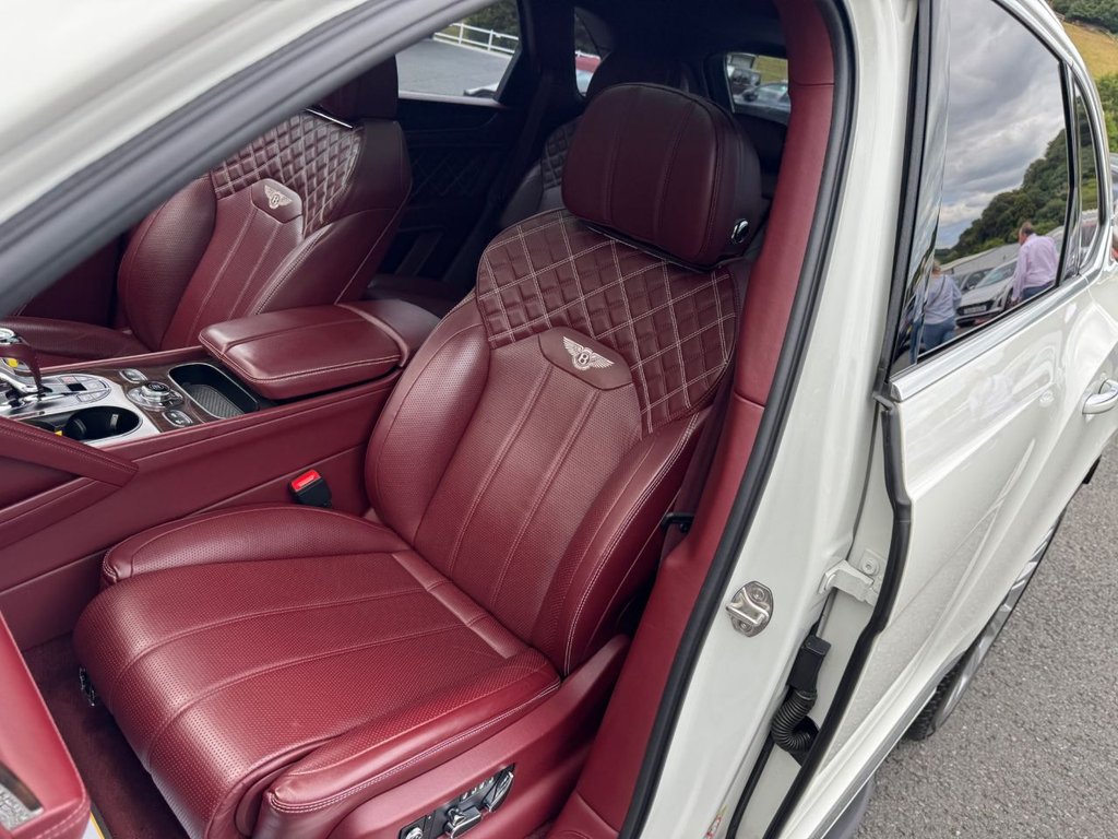 Used Bentley Bentayga 2020 for sale - 76396431: Photo 24