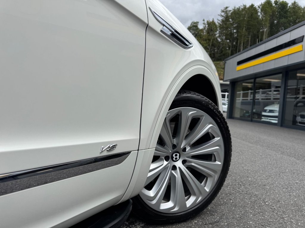 Used Bentley Bentayga 2020 for sale - 76396431: Photo 27