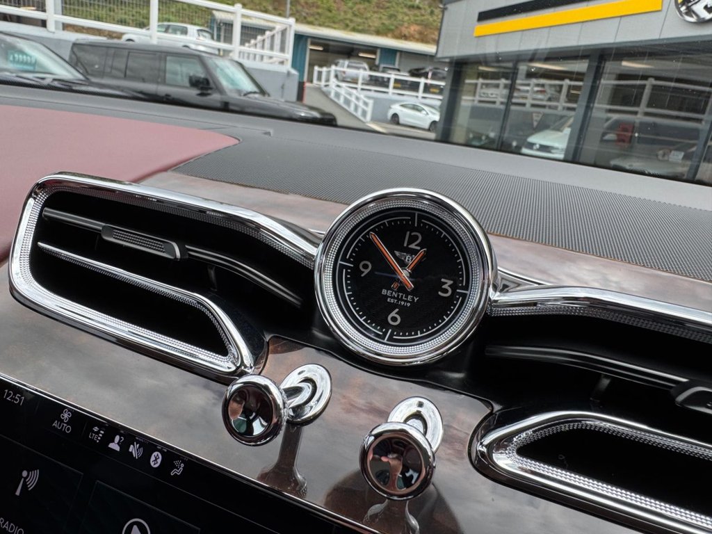 Used Bentley Bentayga 2020 for sale - 76396431: Photo 44
