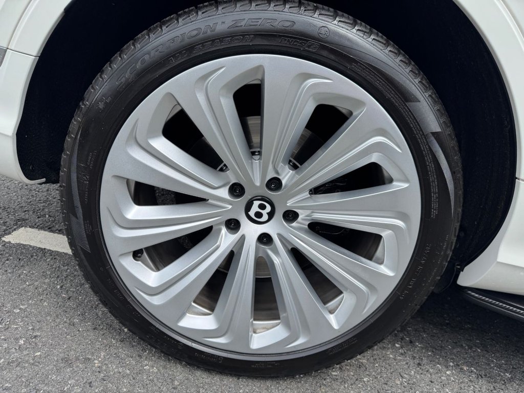 Used Bentley Bentayga 2020 for sale - 76396431: Photo 46