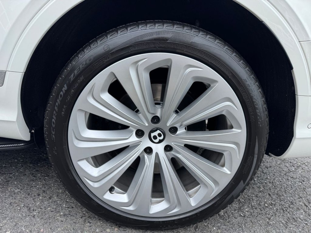 Used Bentley Bentayga 2020 for sale - 76396431: Photo 49