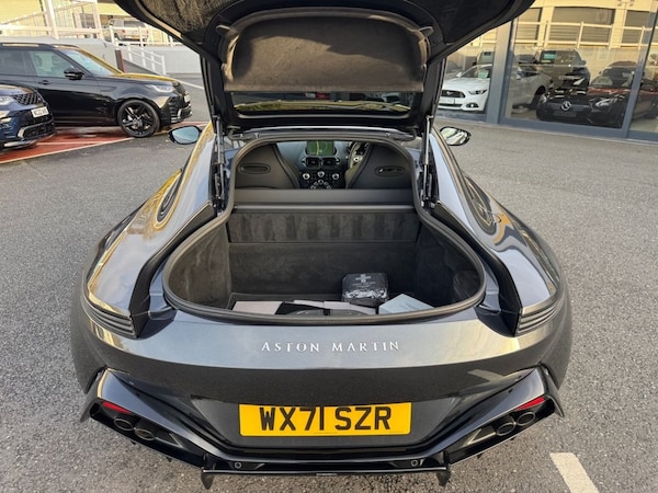 Used Aston Martin Vantage 2021 for sale - 76210822: Photo 15