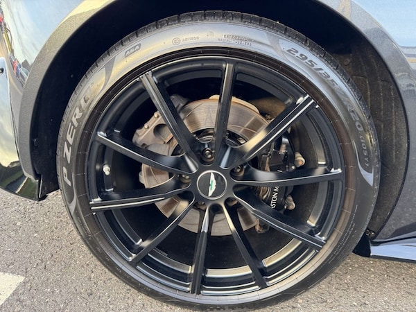 Used Aston Martin Vantage 2021 for sale - 76210822: Photo 40