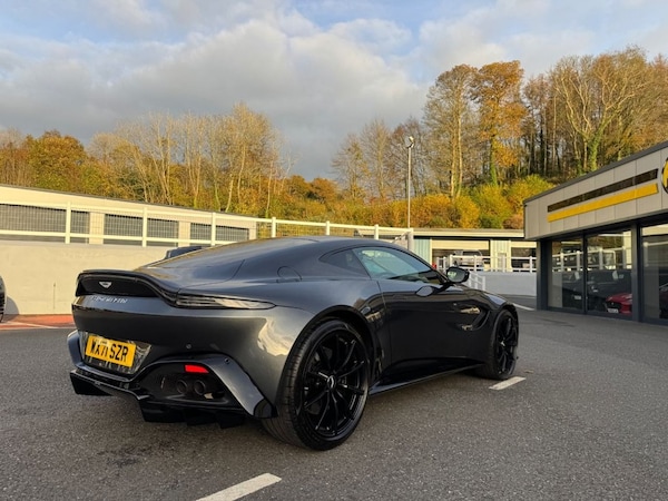Used Aston Martin Vantage 2021 for sale - 76210822: Photo 6