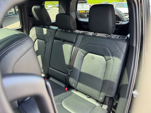 Used Land Rover Defender 2022 for sale - 74516820: Photo 25