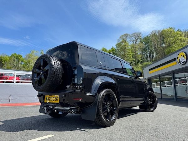 Used Land Rover Defender 2022 for sale - 74516820: Photo 44