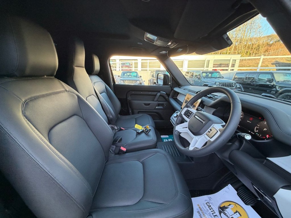 Used Land Rover Defender 2025 for sale - 77463599: Photo 14