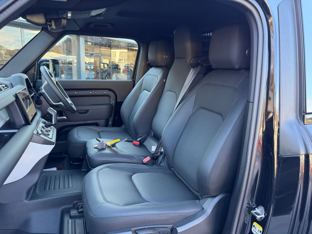 Used Land Rover Defender 2025 for sale - 77463599: Photo 21