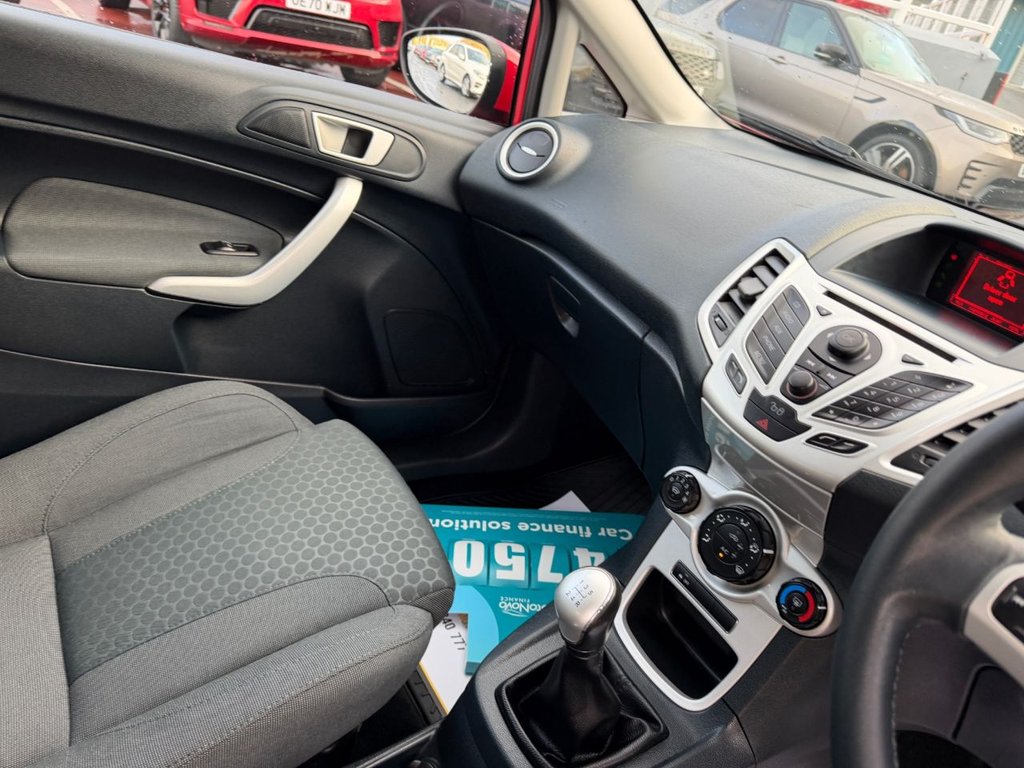 Used Ford Fiesta 2011 for sale - 76617244: Photo 11