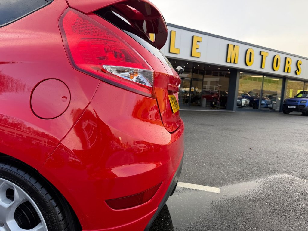 Used Ford Fiesta 2011 for sale - 76617244: Photo 27