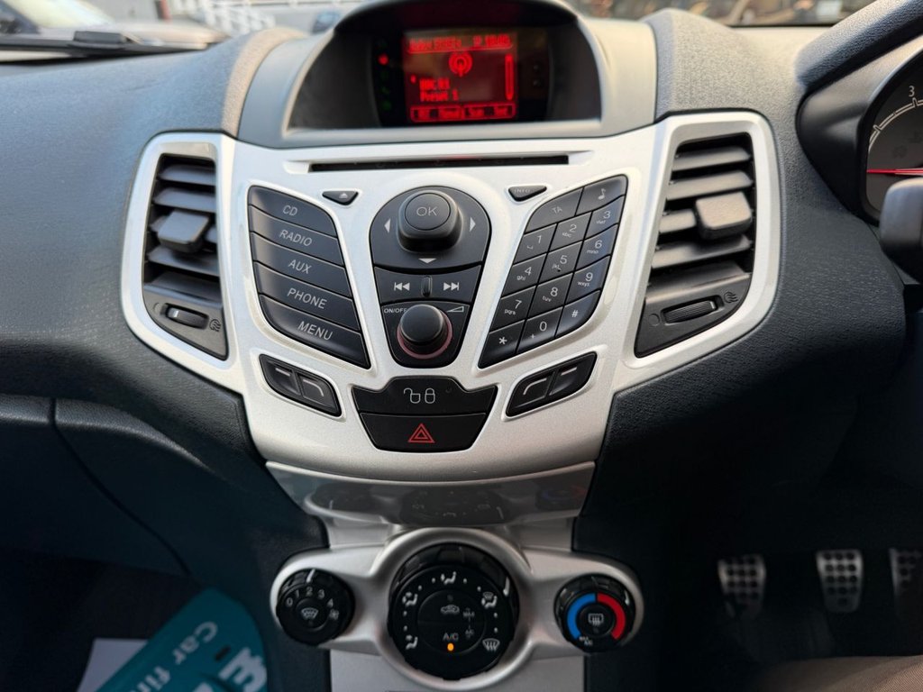 Used Ford Fiesta 2011 for sale - 76617244: Photo 31