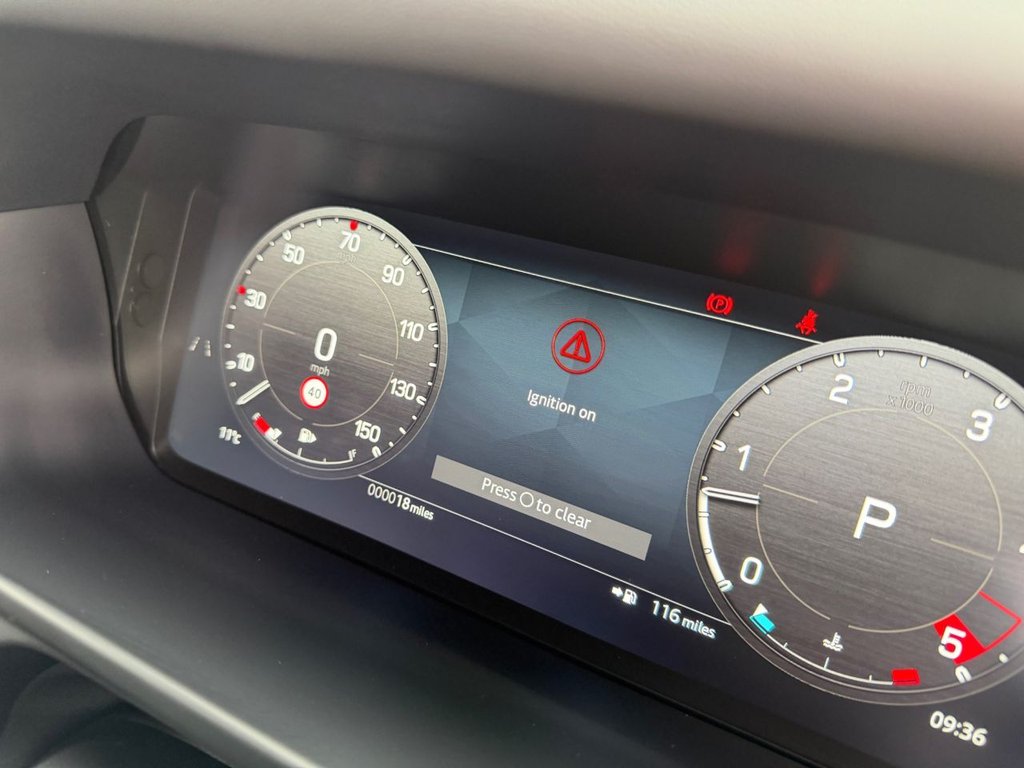 Used Land Rover Defender 90 2026 for sale - 78069244: Photo 14