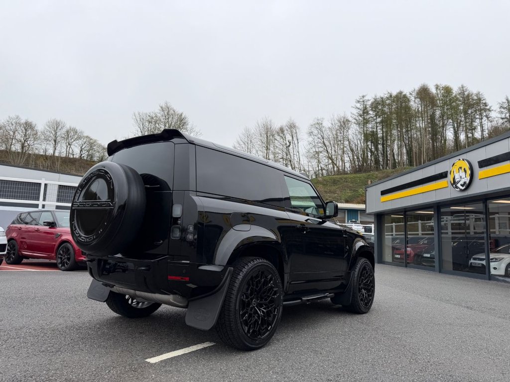 Used Land Rover Defender 90 2026 for sale - 78069244: Photo 6