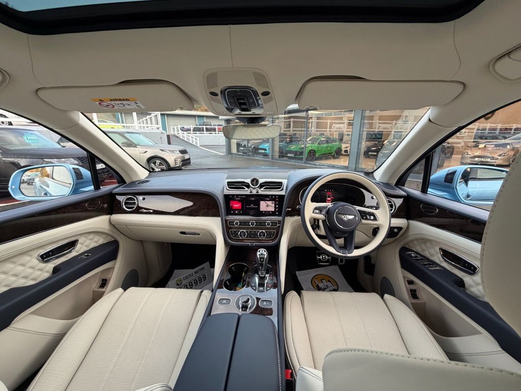 Used Bentley Bentayga 2023 for sale - 76923820: Photo 15