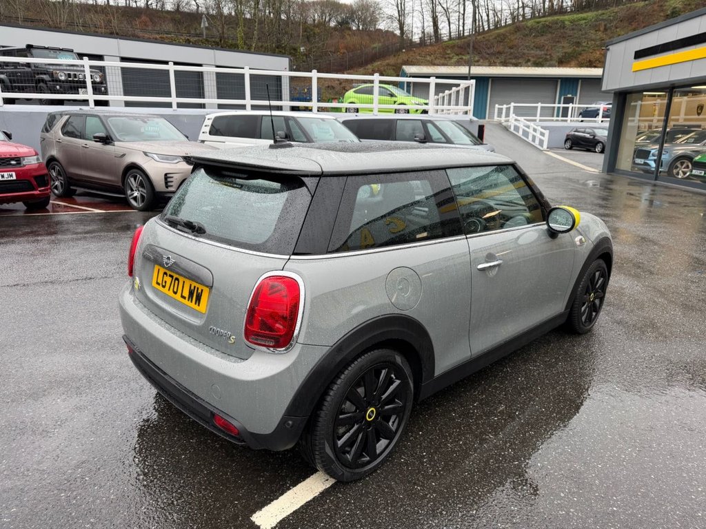 Used MINI Hatch 2020 for sale - 77593836: Photo 8