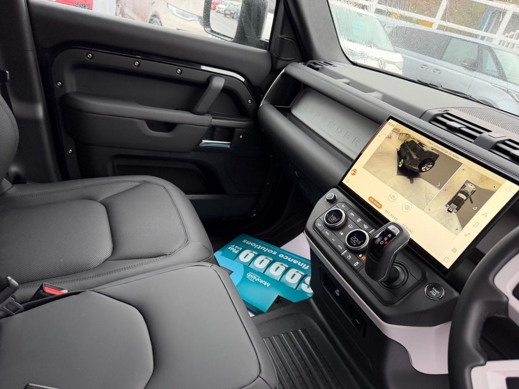 Used Land Rover Defender 110 2026 for sale - 77919577: Photo 11