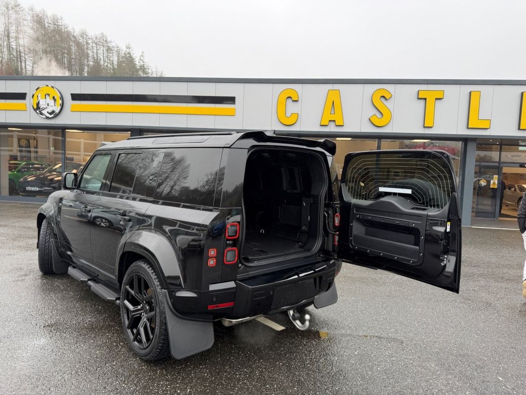 Used Land Rover Defender 110 2026 for sale - 77919577: Photo 13